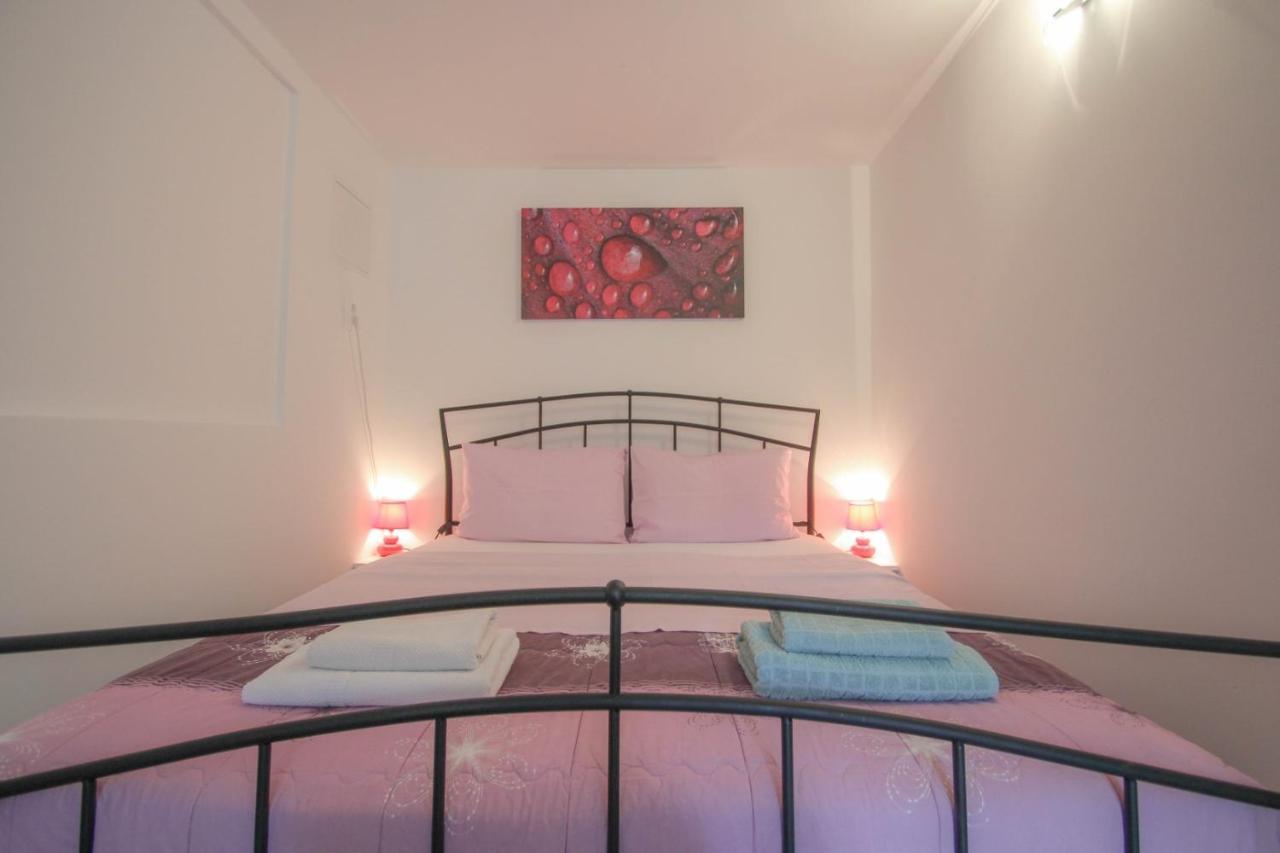 Carla Guest House Novigrad Istria Eksteriør billede